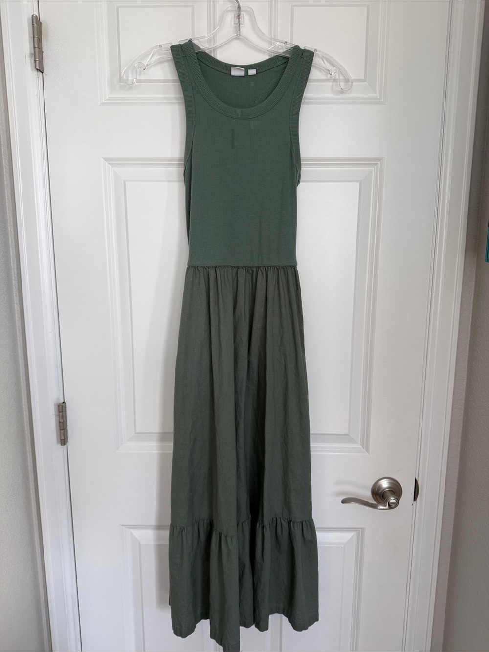GAP Olive Green Sleeveless Midi Dress